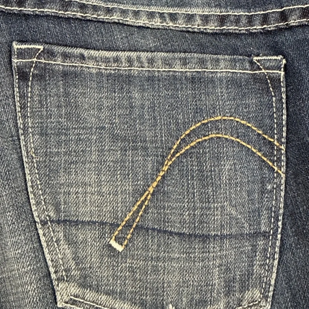 Guess Jeans Mens 31 Blue Bootcut Dark Wash Denim Pants Cotton Macau